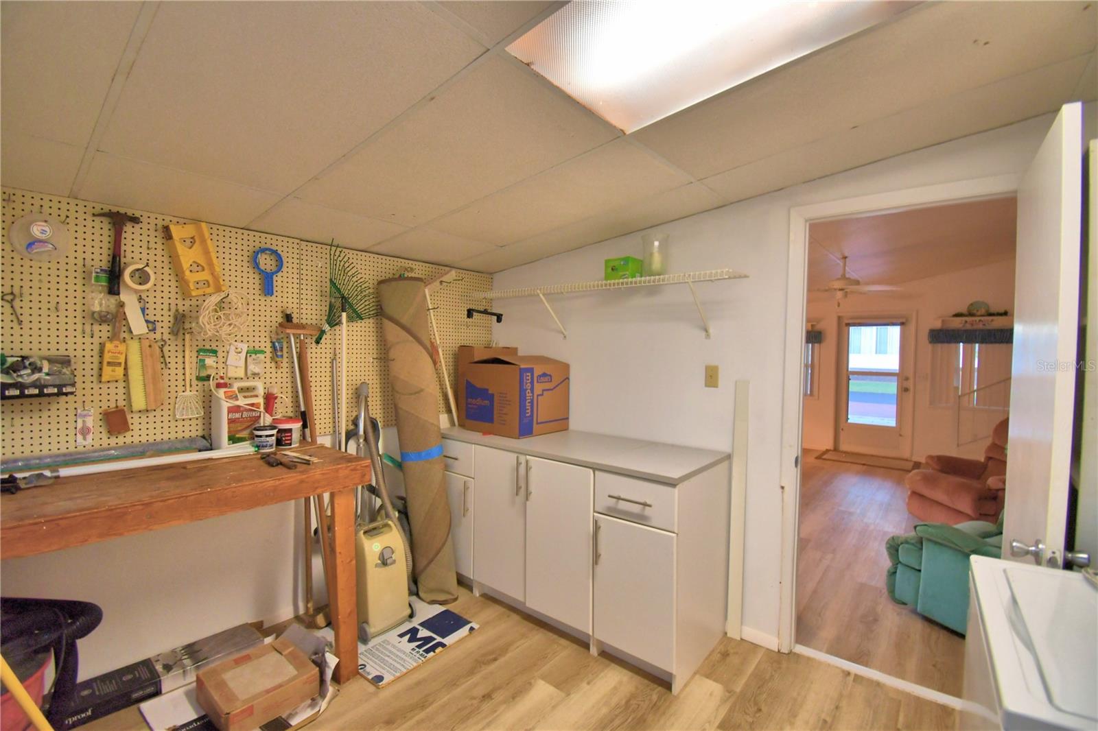 P4937233 Property Photo