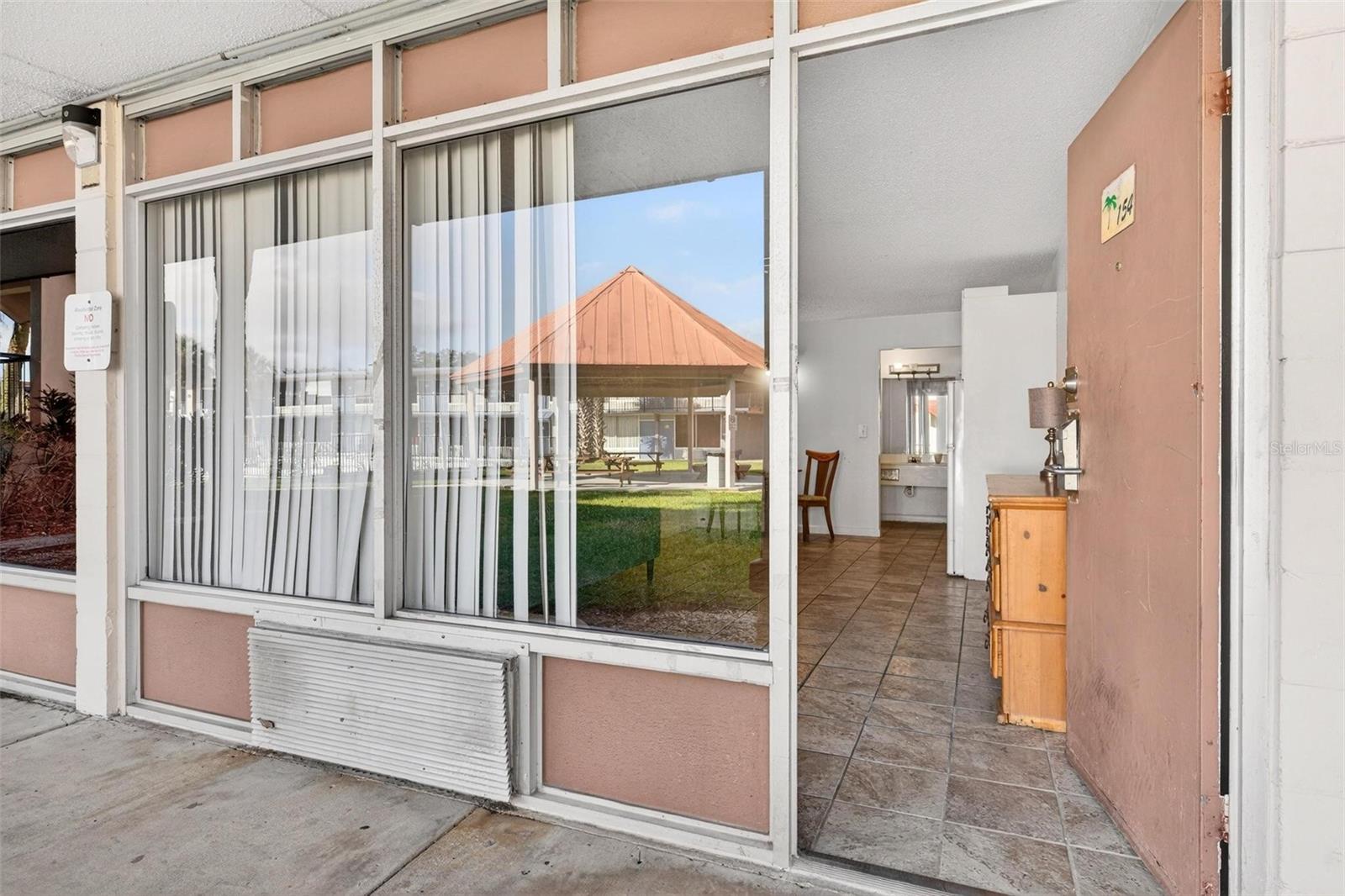 O6365974 Property Photo