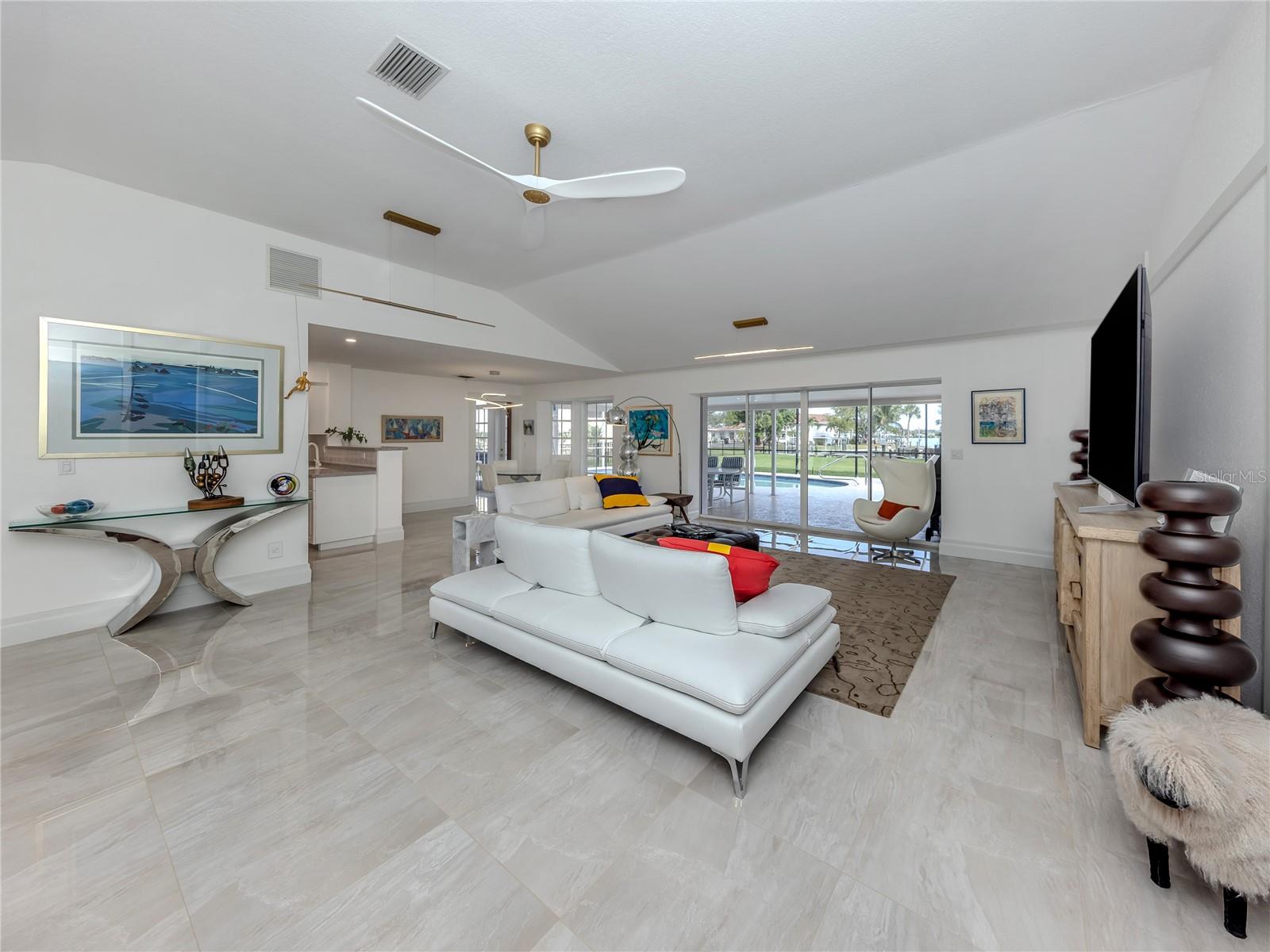 N6141843 Property Photo