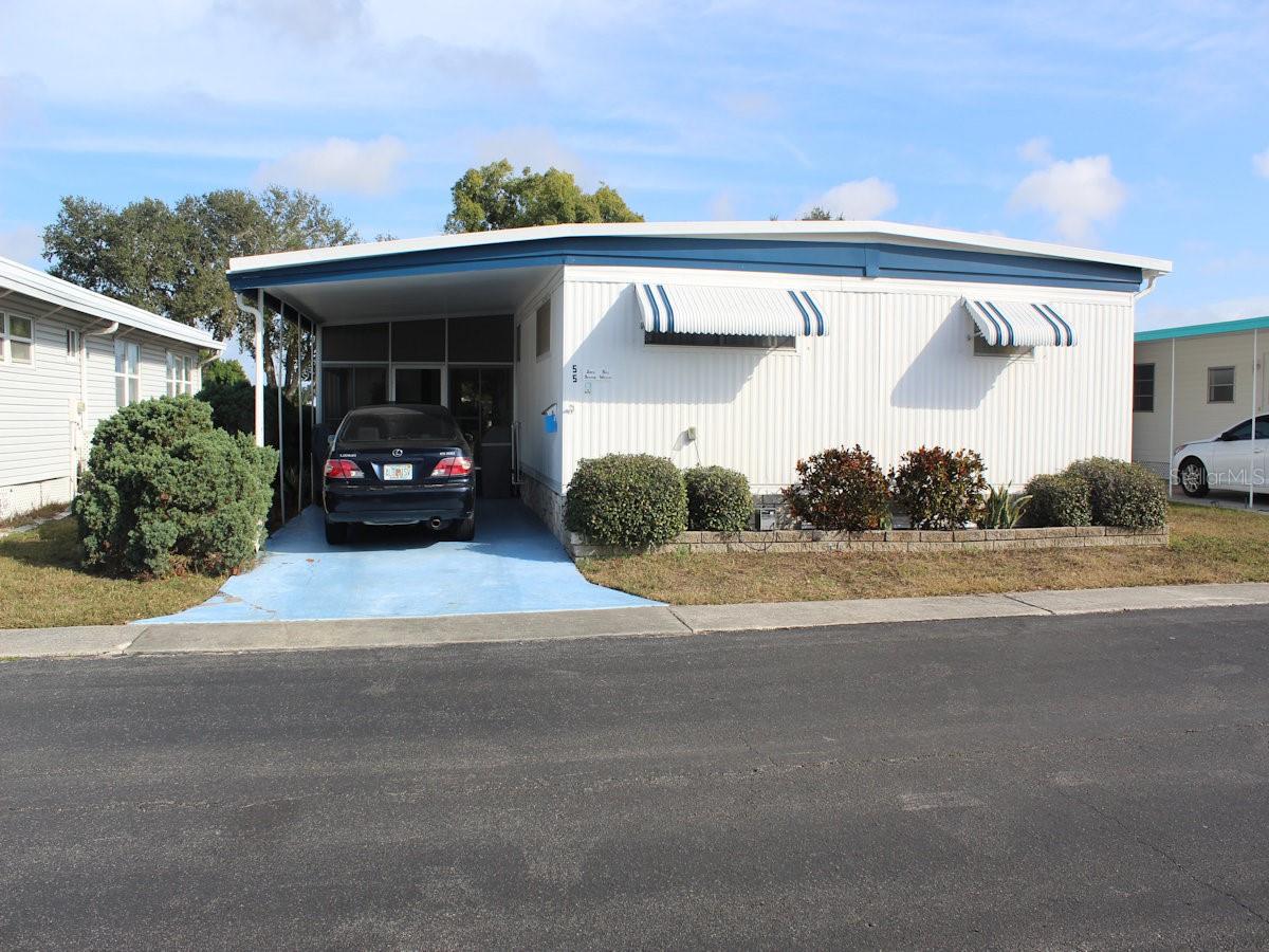 TB8454826 Property Photo