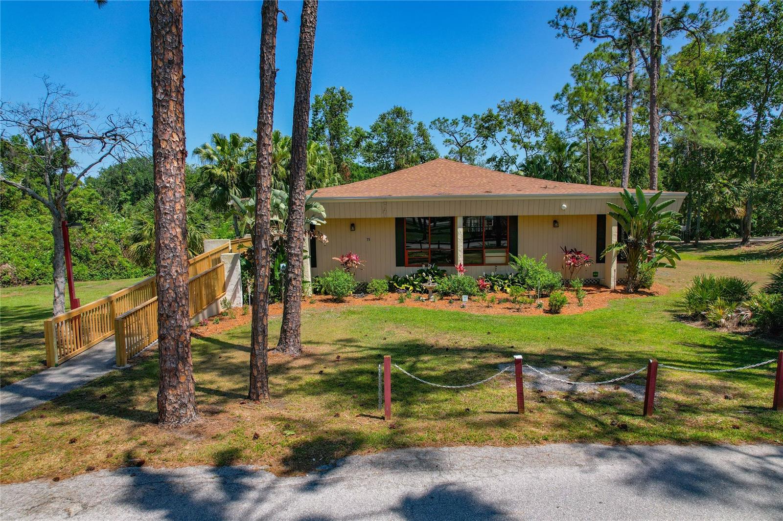 P4937234 Property Photo