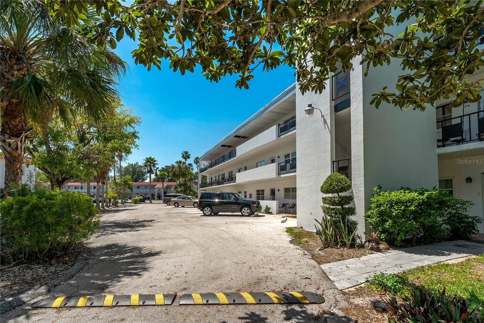 P4937234 Property Photo