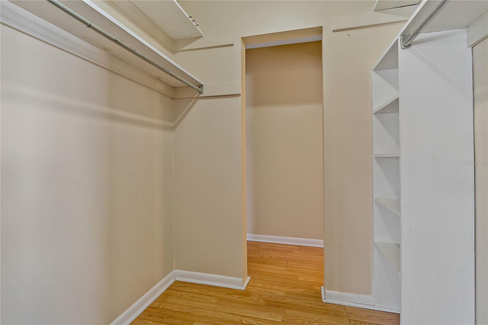 P4937234 Property Photo