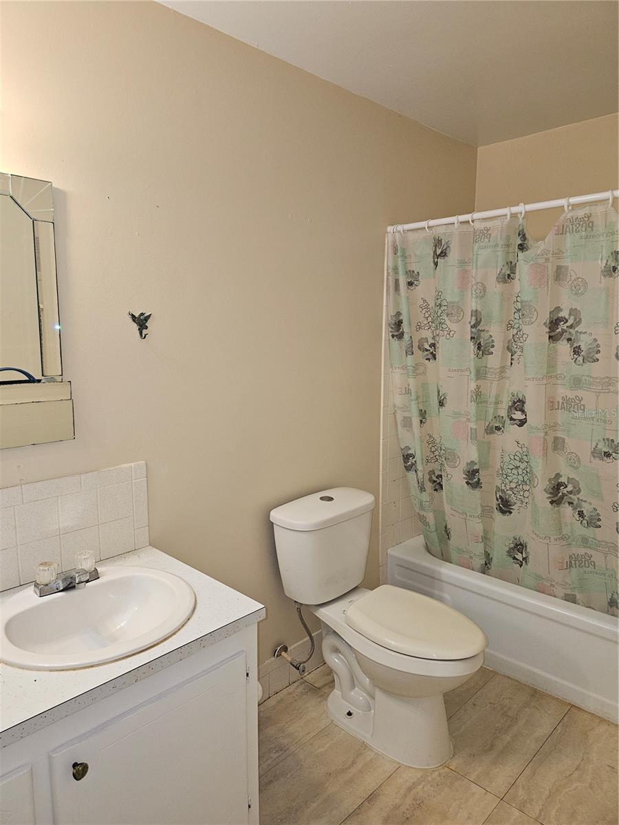 P4937234 Property Photo