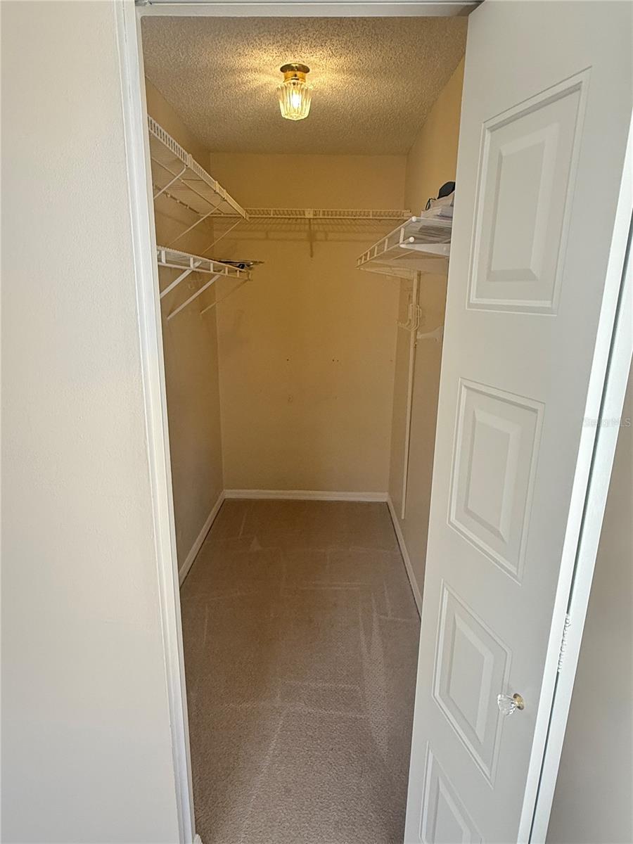 TB8454841 Property Photo