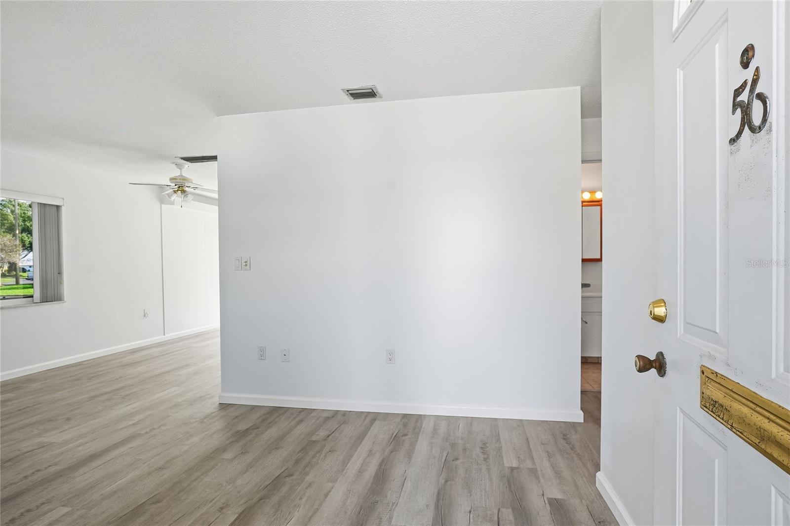 L4957783 Property Photo