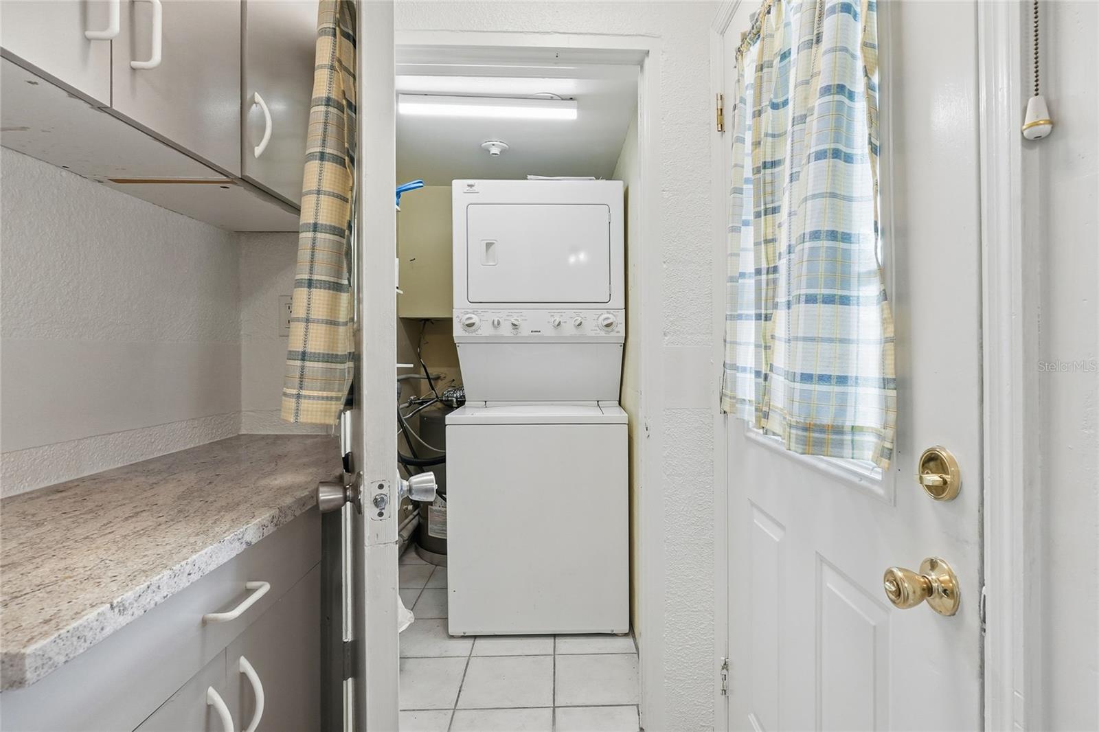 L4957783 Property Photo