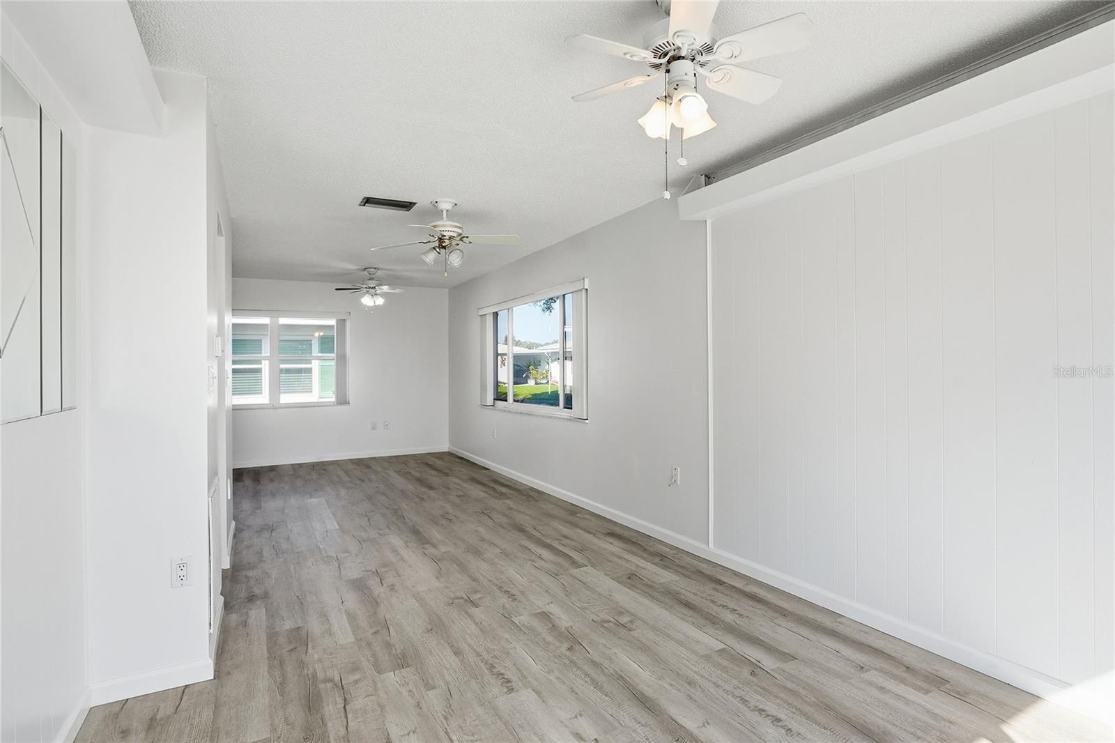 L4957783 Property Photo