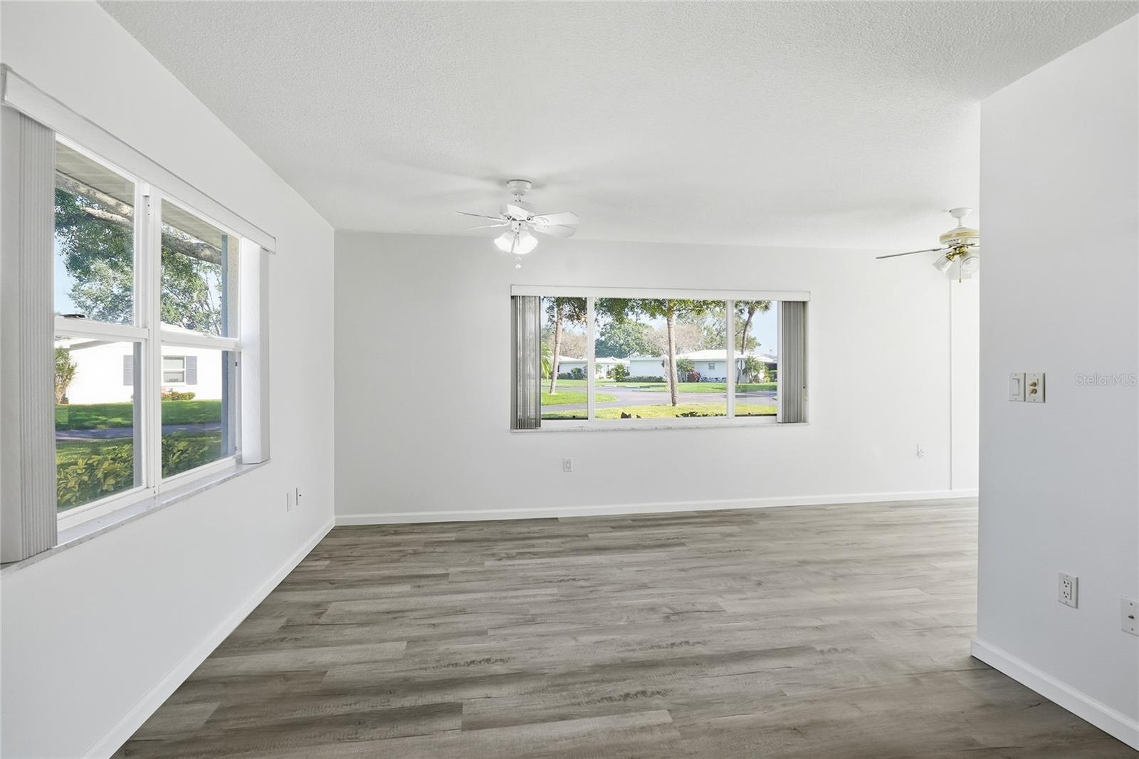 L4957783 Property Photo