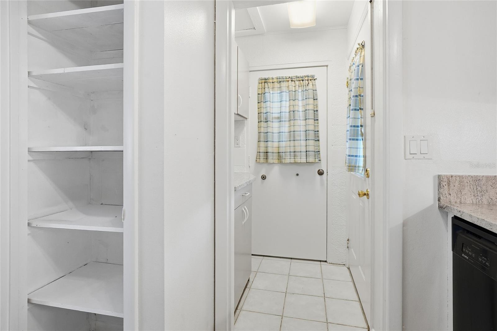 L4957783 Property Photo