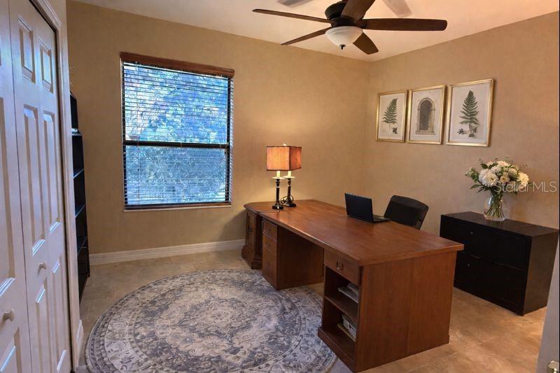 Bedroom 6 / used as office