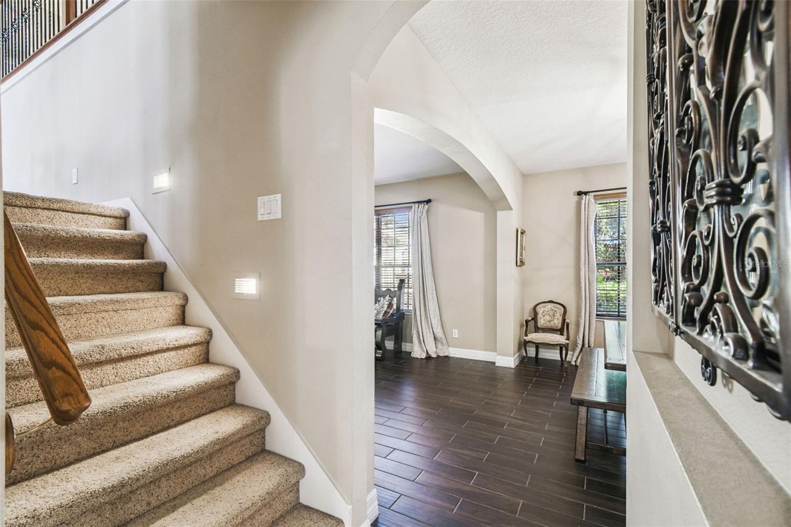 Entry 2 of 2 to upstairs