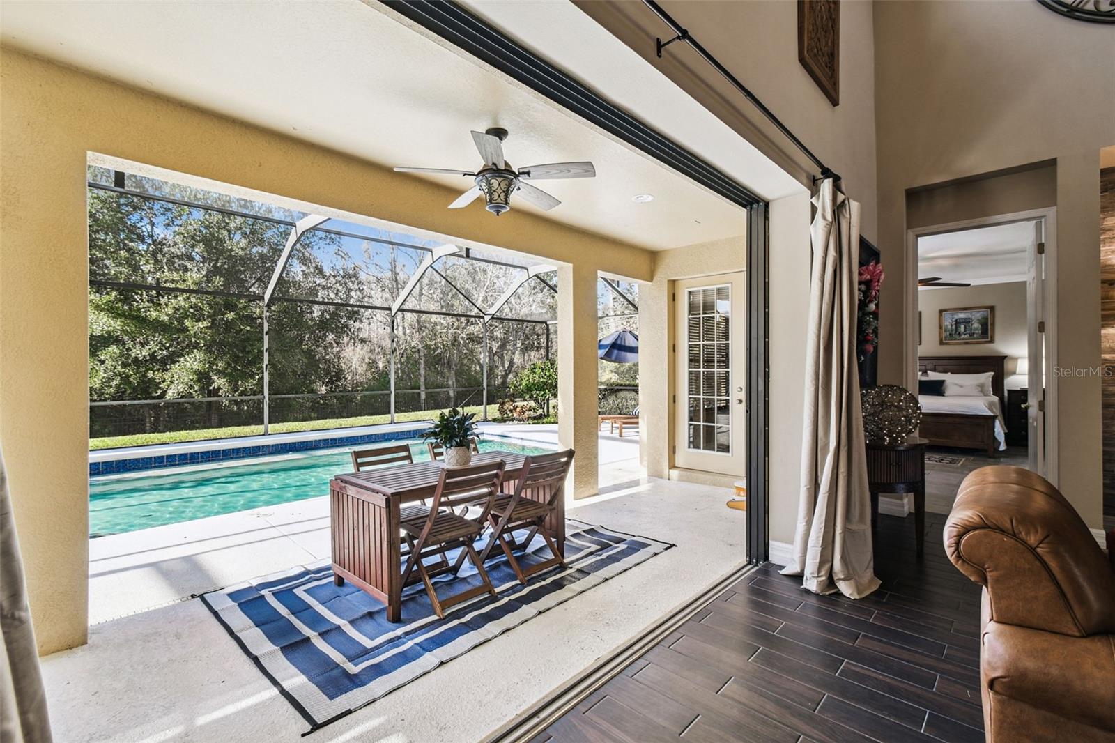 3-Panel telescoping sliders