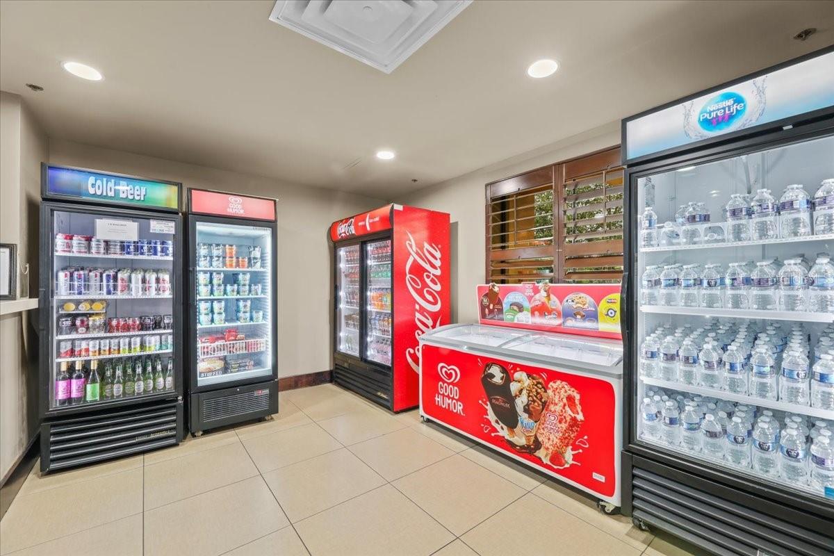 O6366072 Property Photo