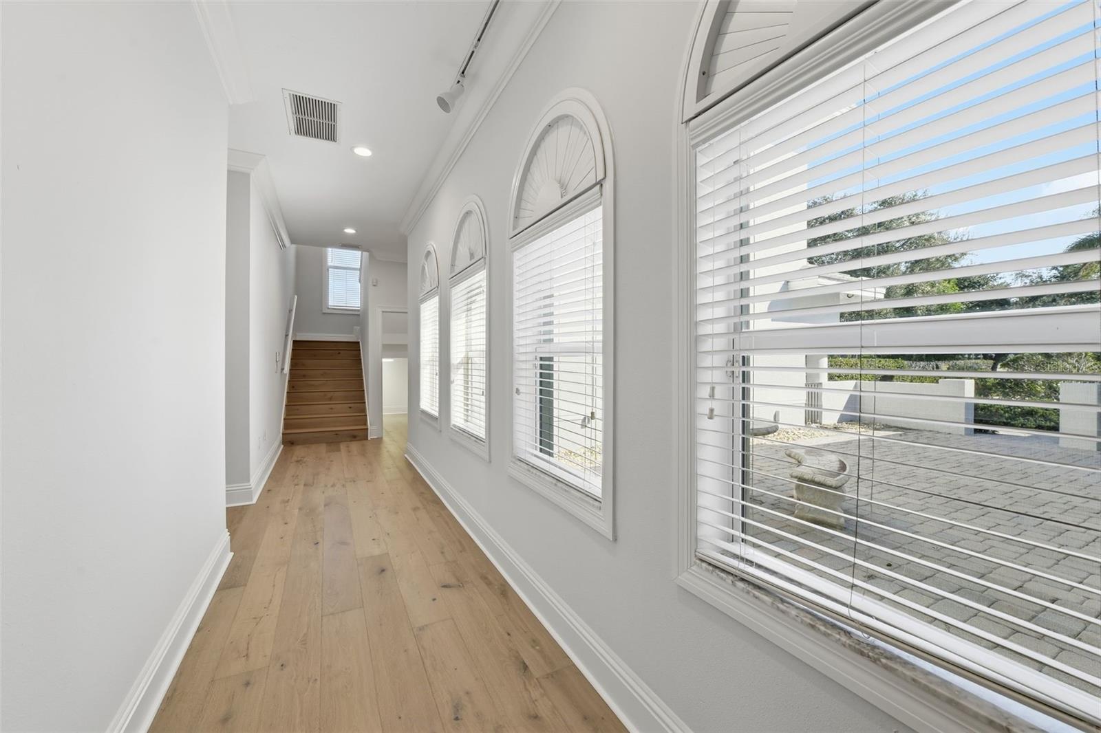 TB8454921 Property Photo