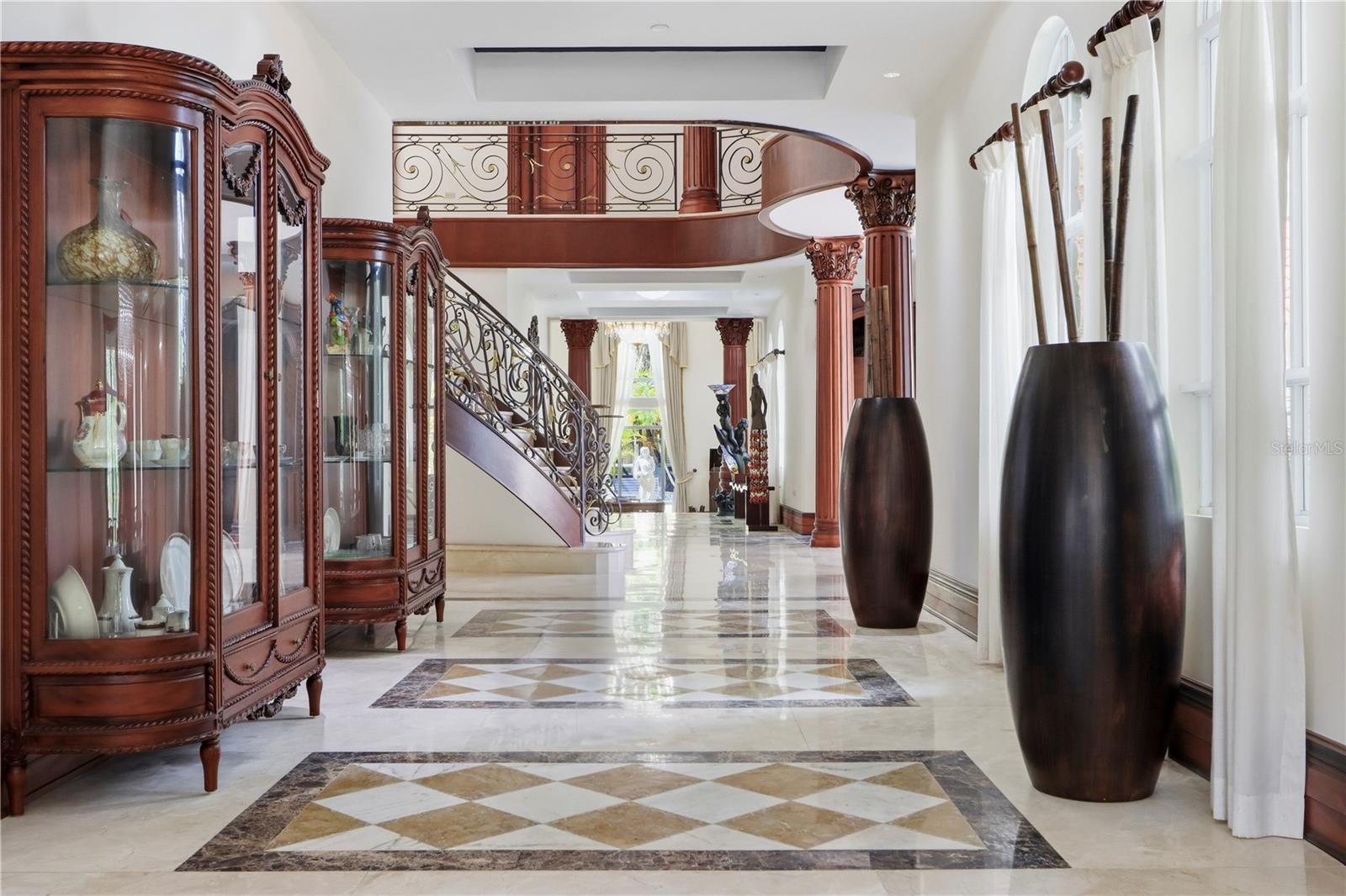 PR9117865 Property Photo