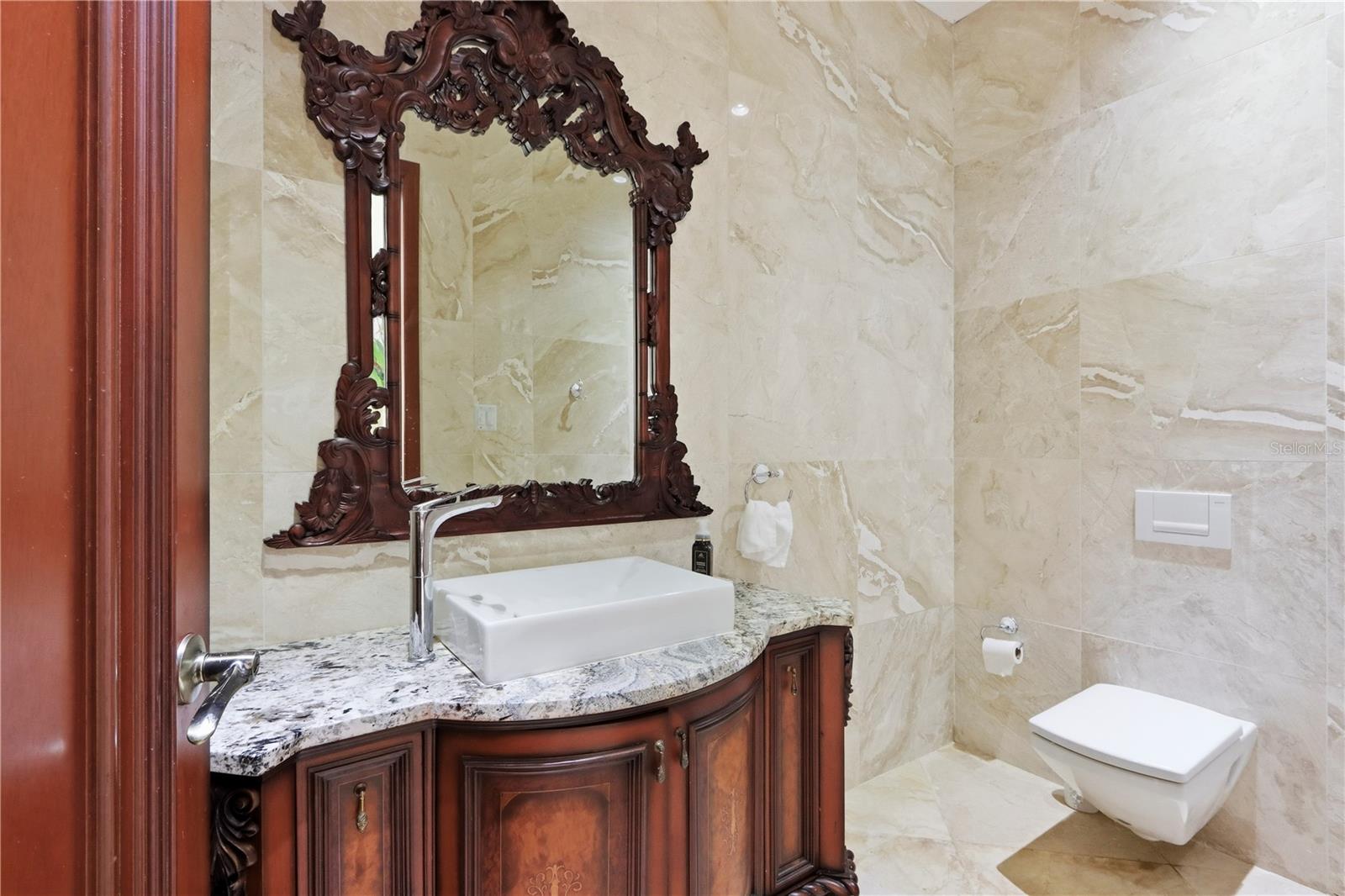 PR9117865 Property Photo