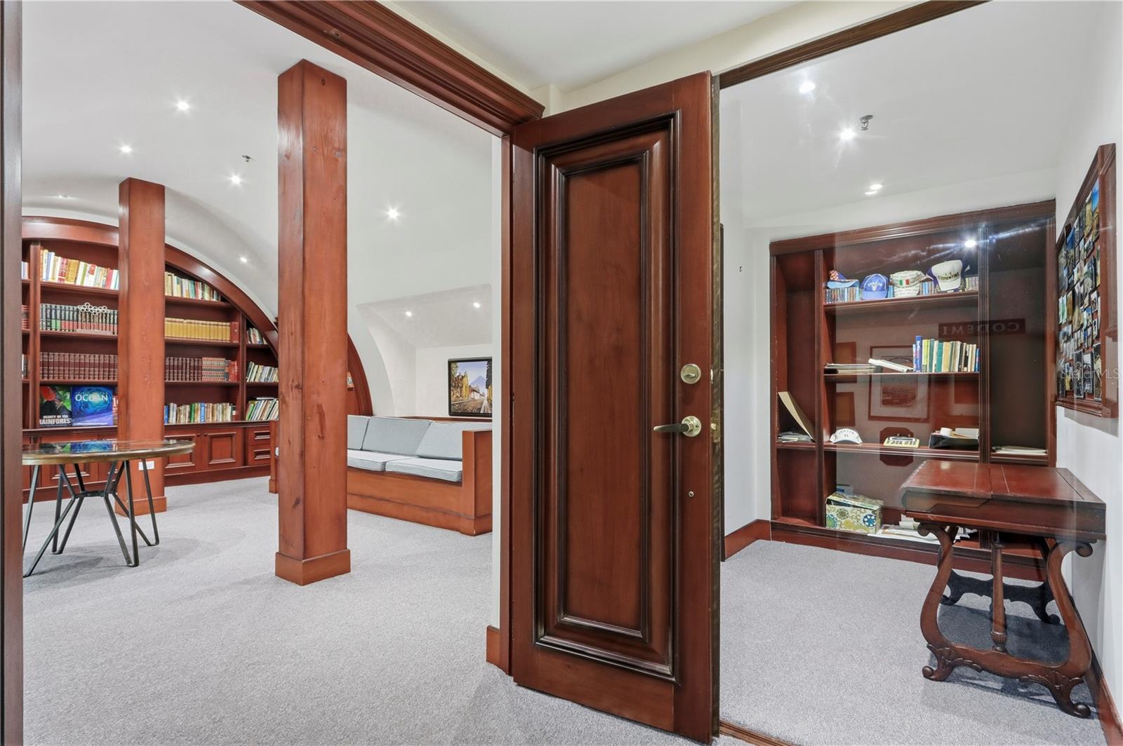 PR9117865 Property Photo