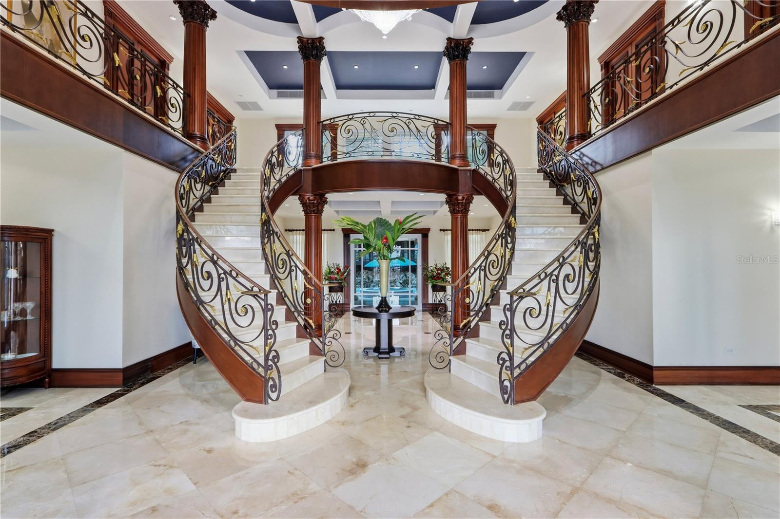 PR9117865 Property Photo