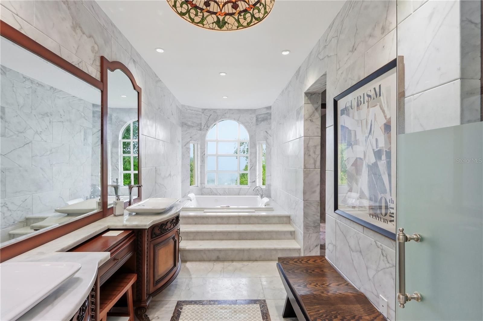 PR9117865 Property Photo