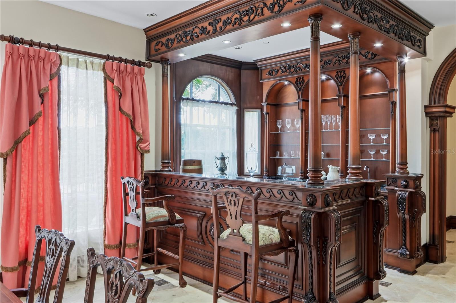 PR9117865 Property Photo