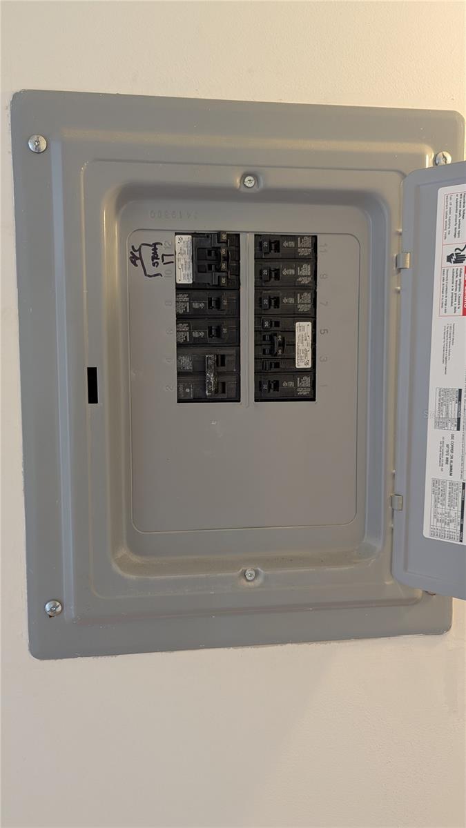 C7518815 Property Photo