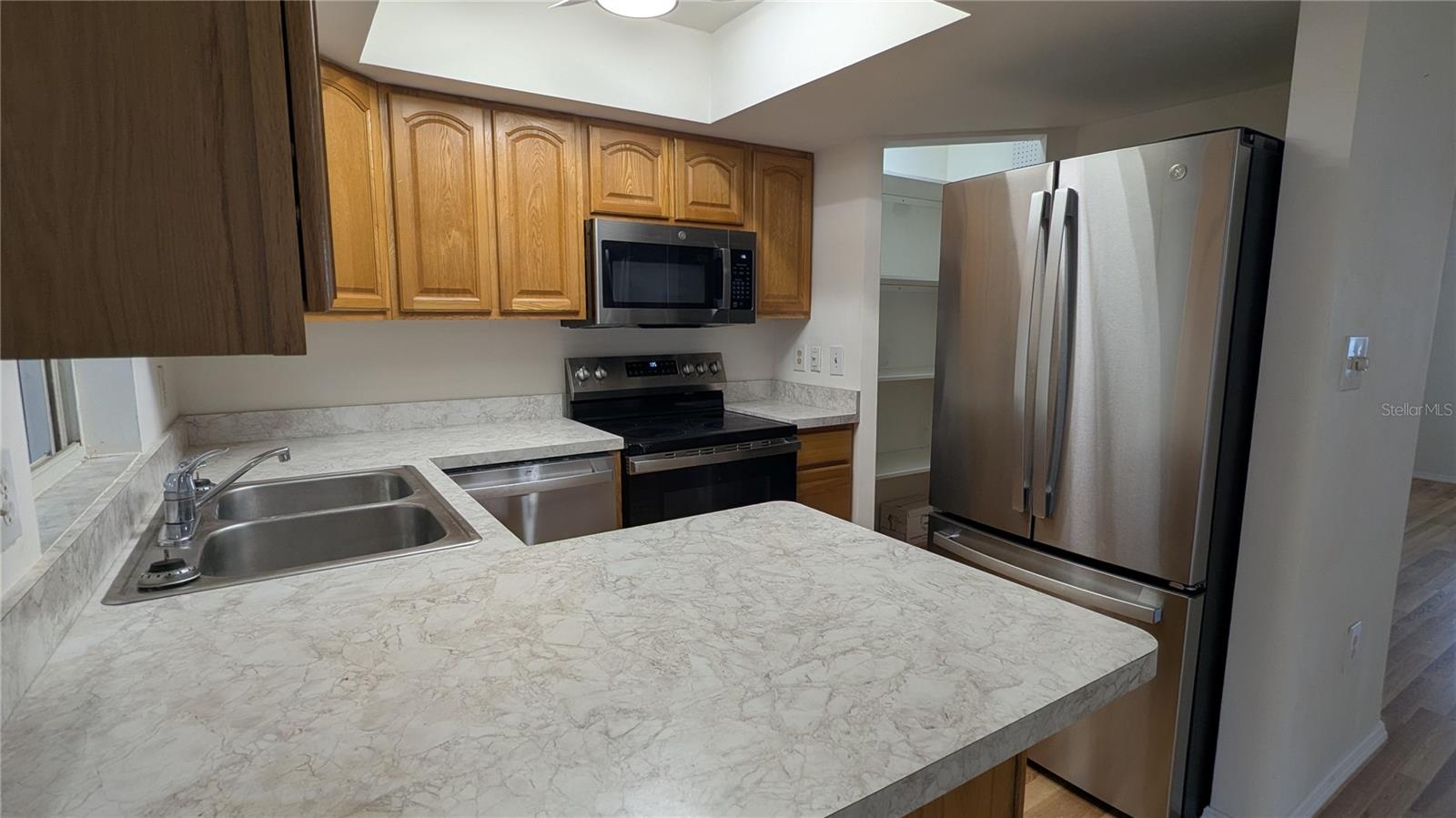 C7518815 Property Photo