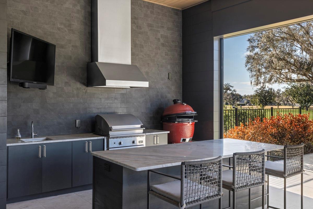 O6366095 Property Photo