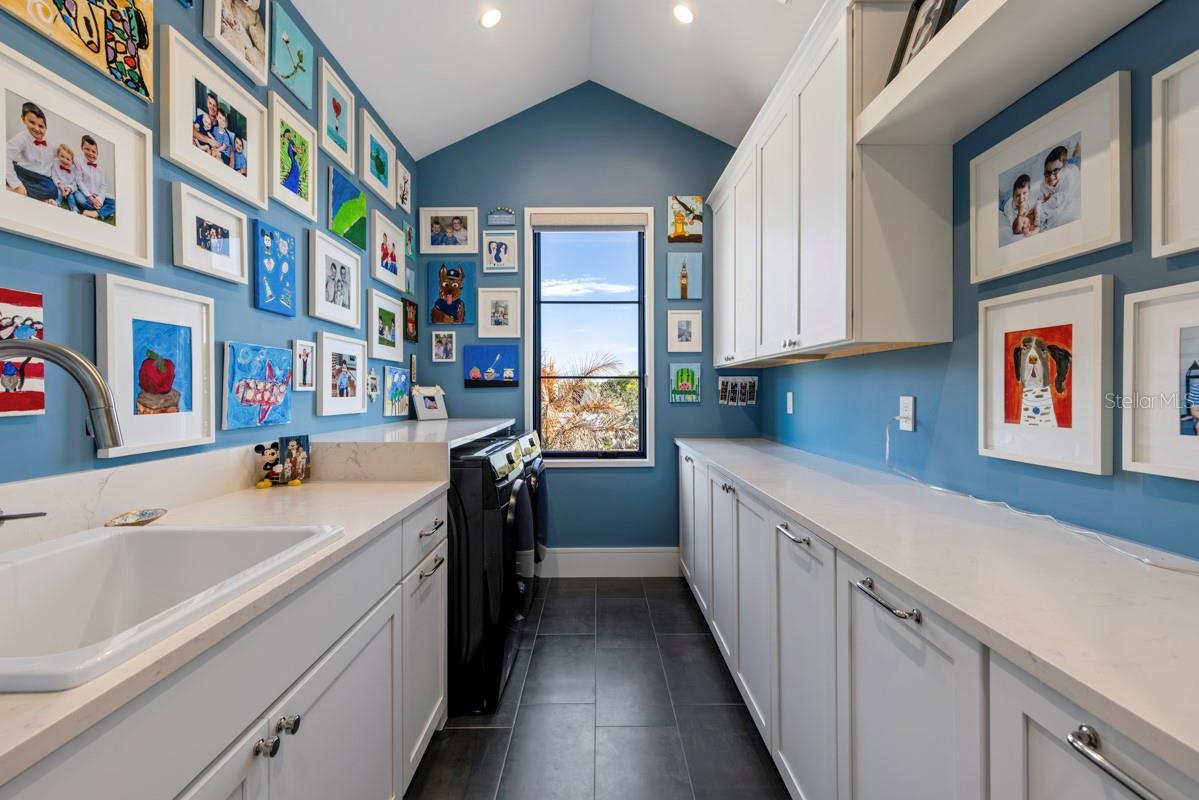 O6366095 Property Photo