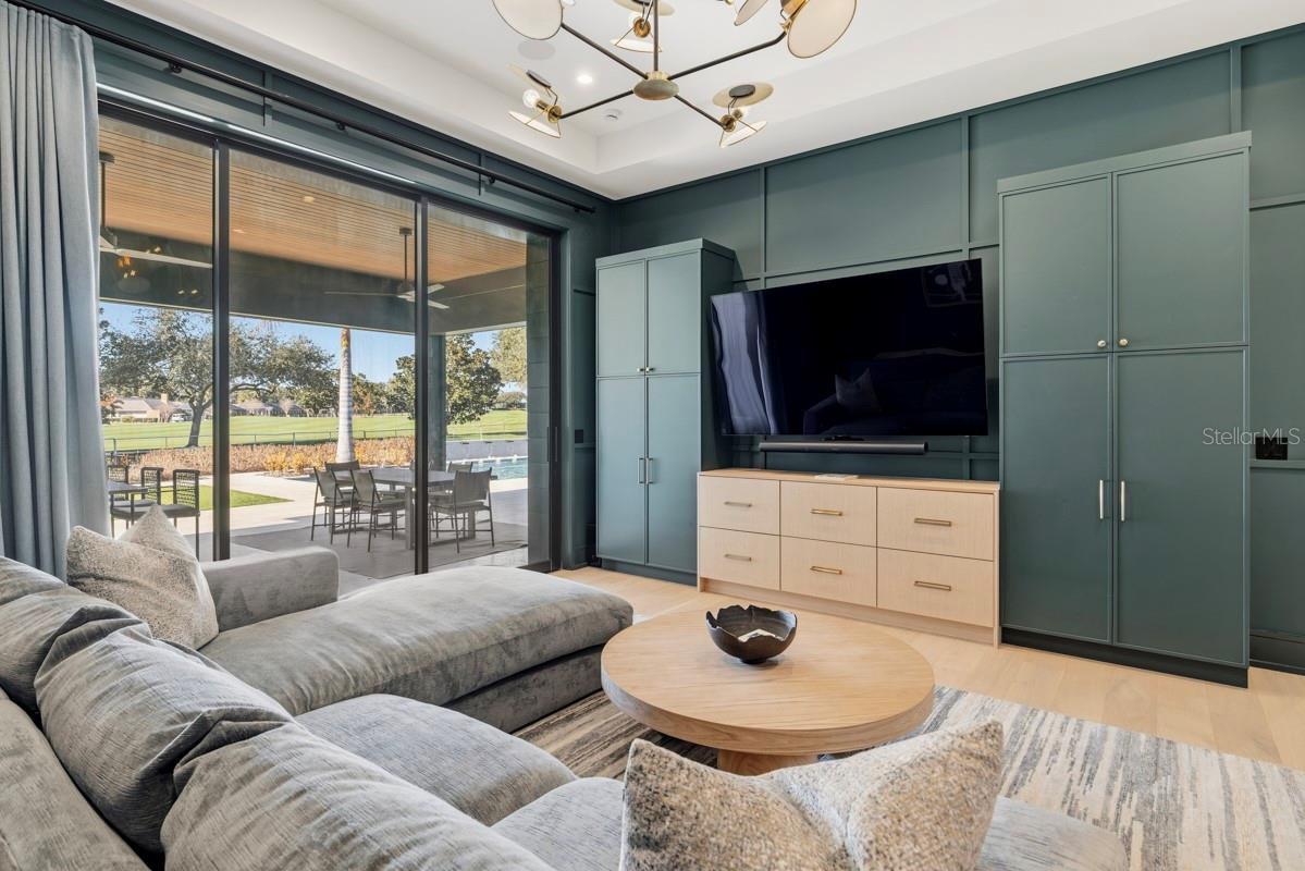 O6366095 Property Photo