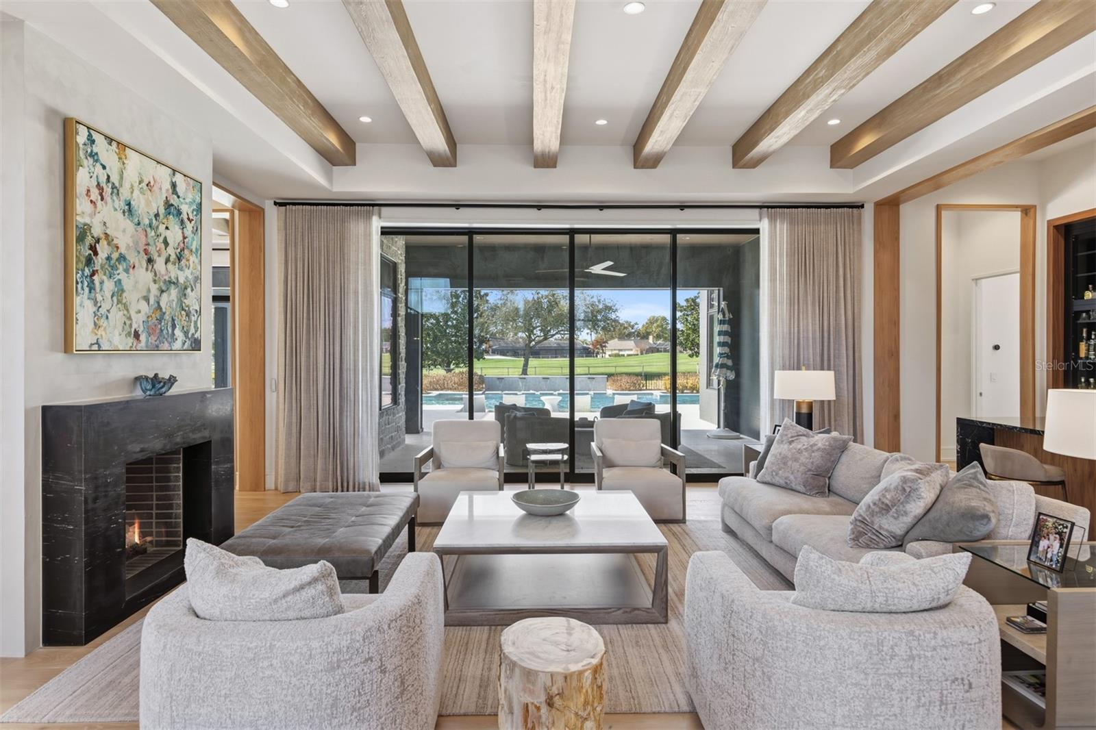 O6366095 Property Photo