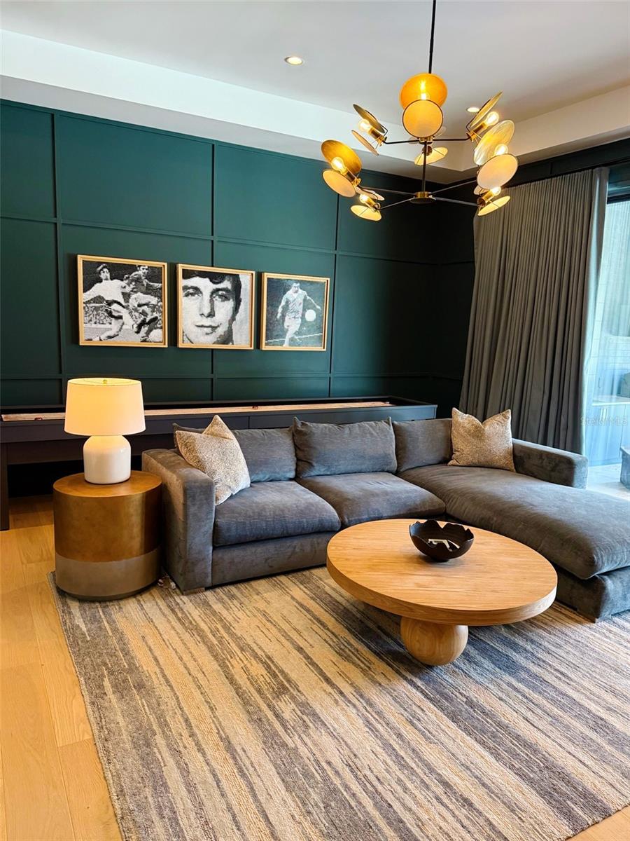 O6366095 Property Photo