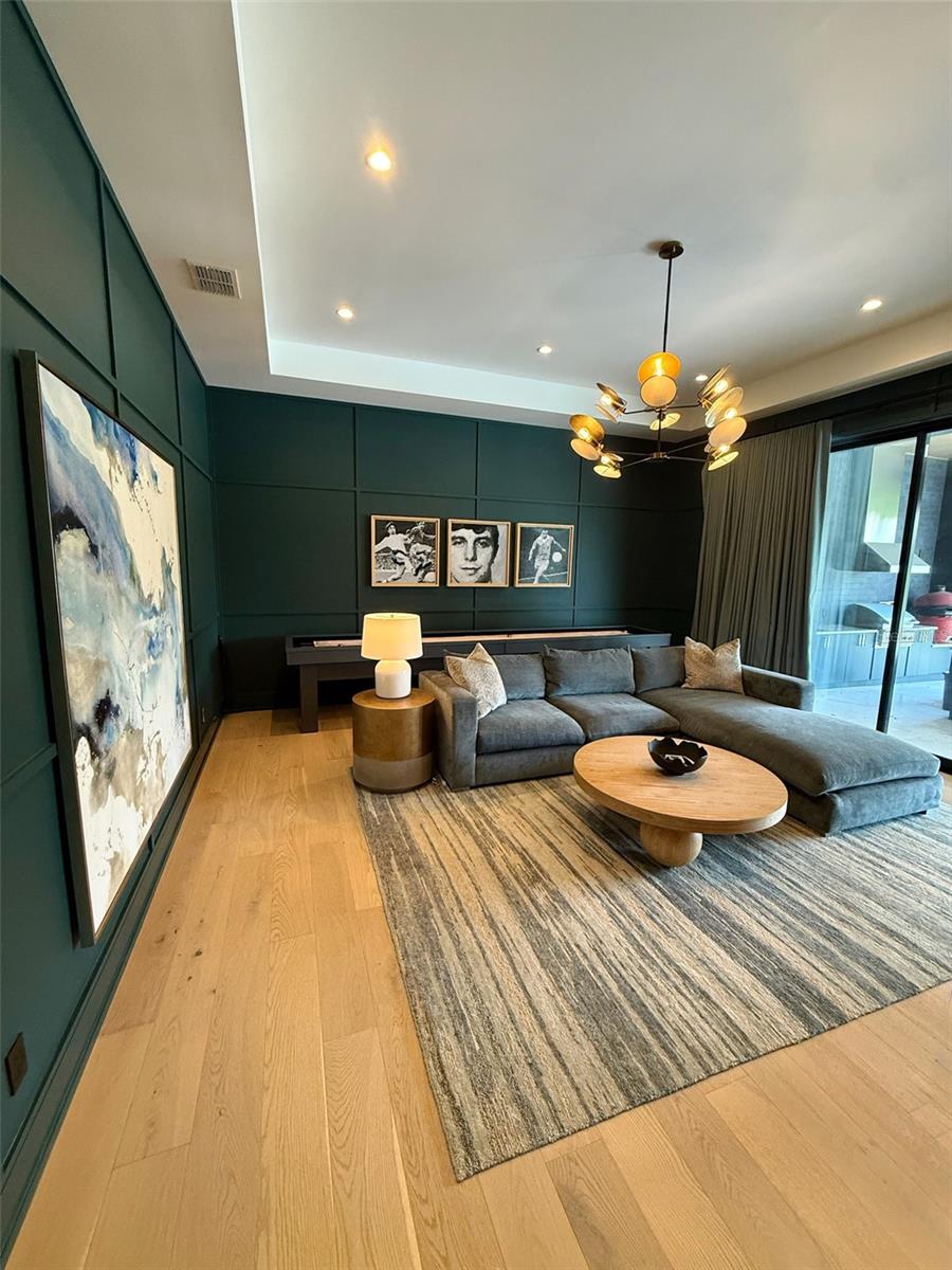 O6366095 Property Photo