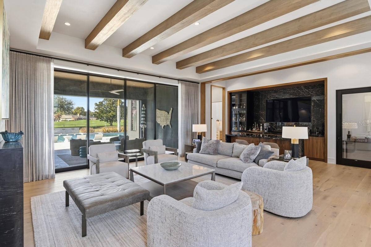 O6366095 Property Photo