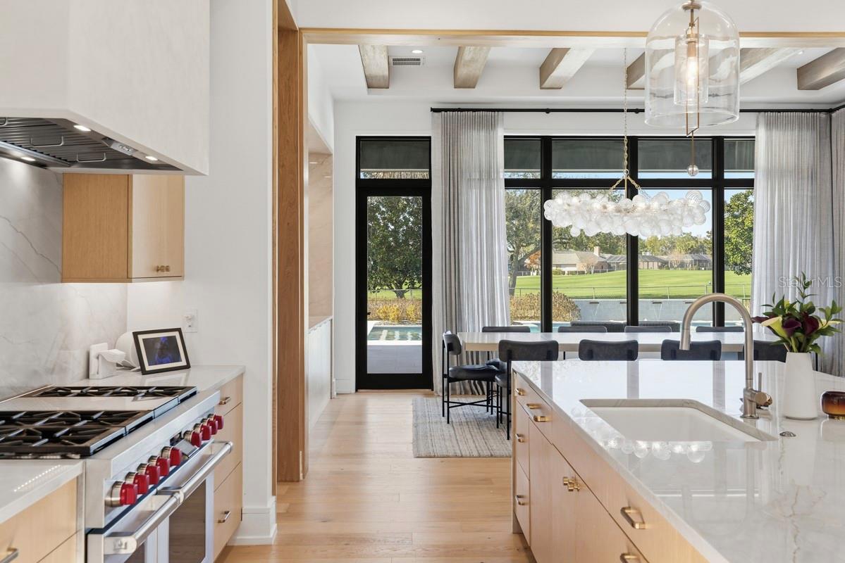 O6366095 Property Photo