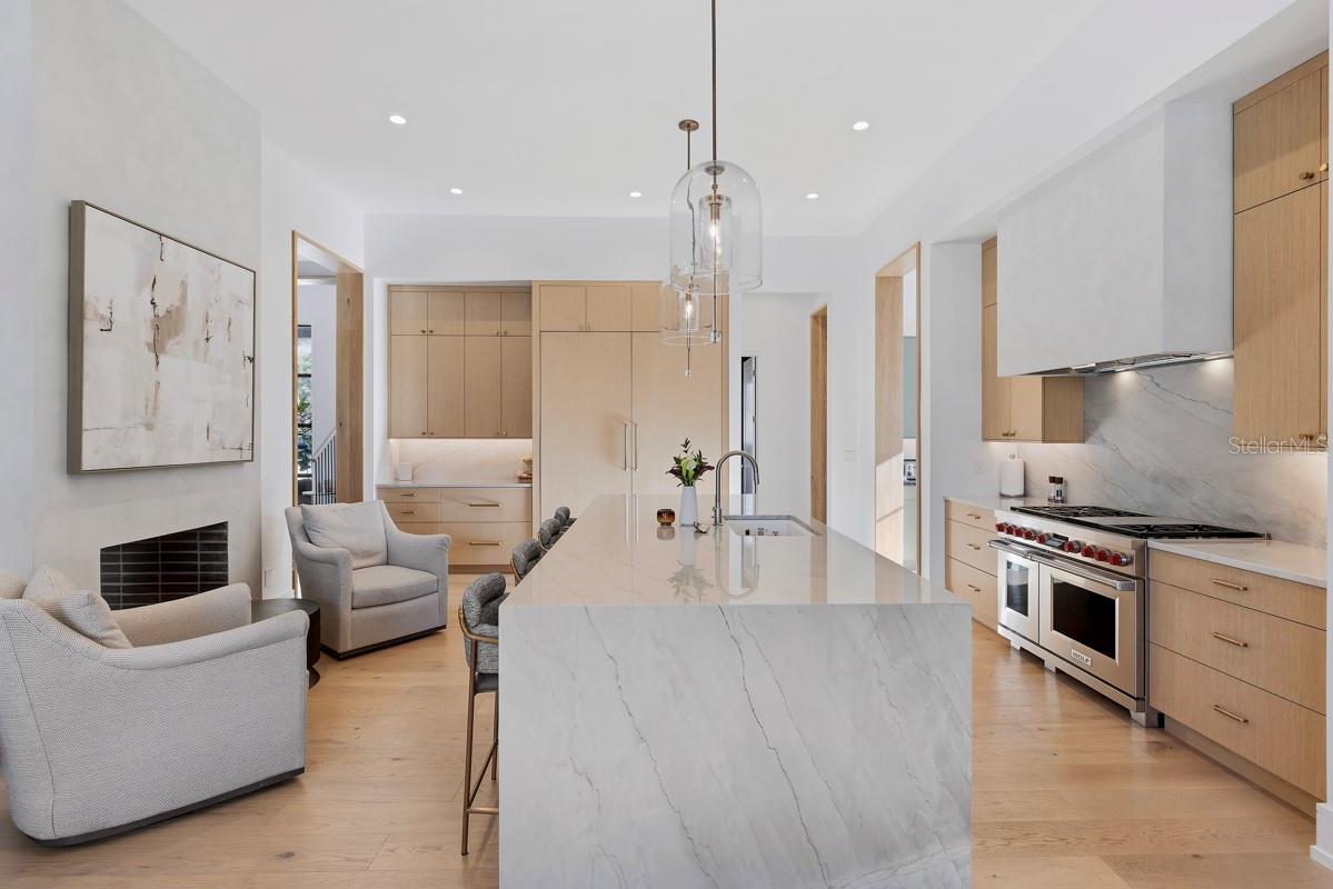 O6366095 Property Photo