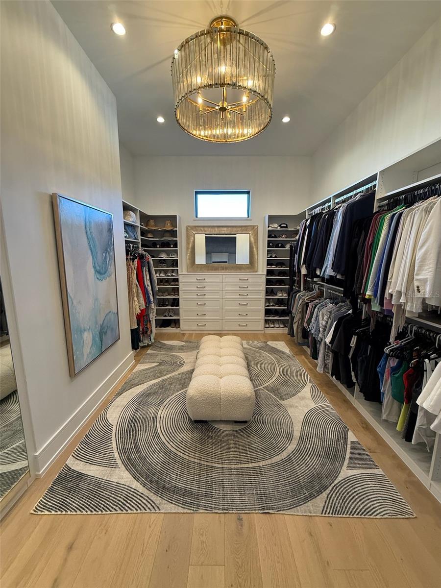 O6366095 Property Photo