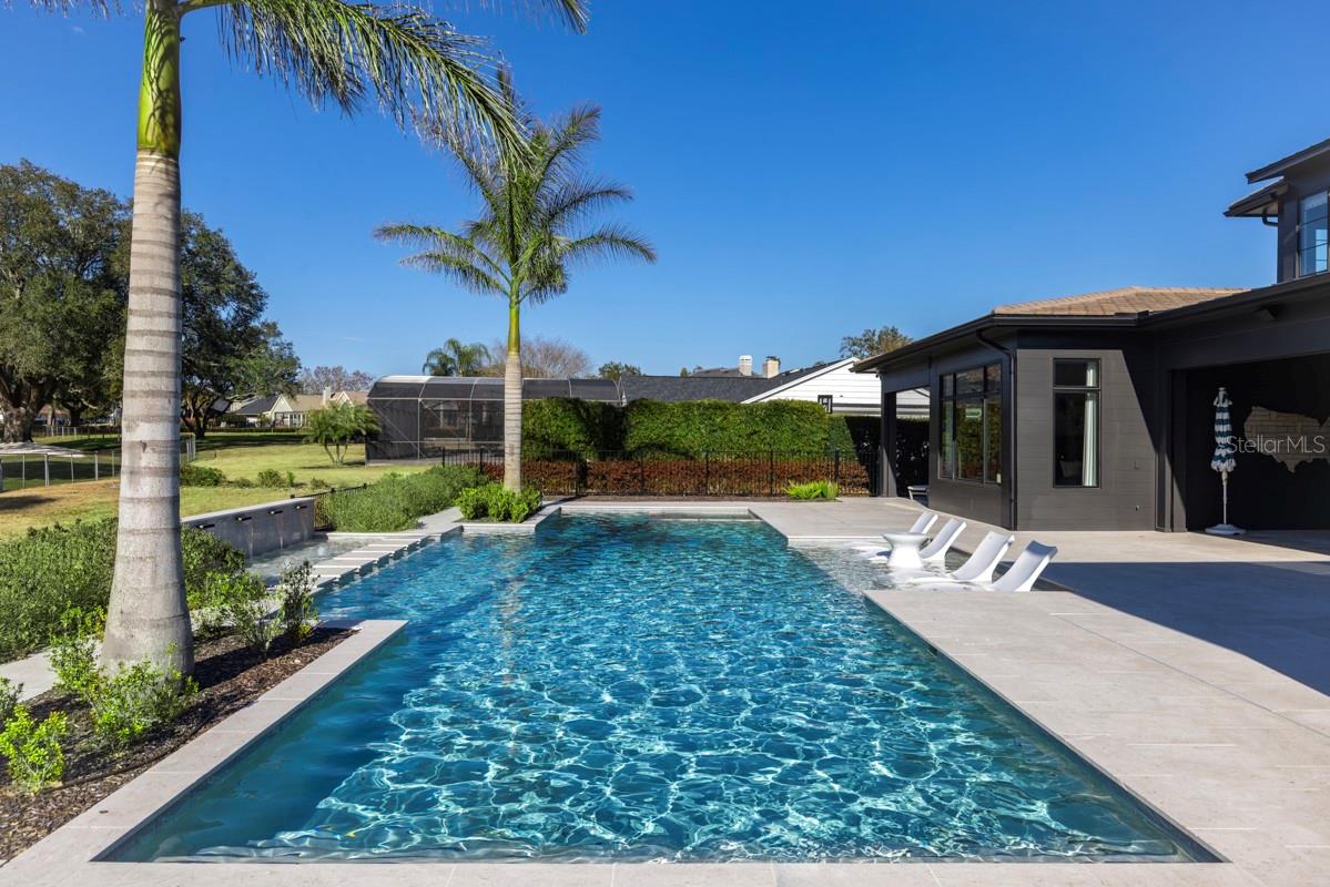 O6366095 Property Photo