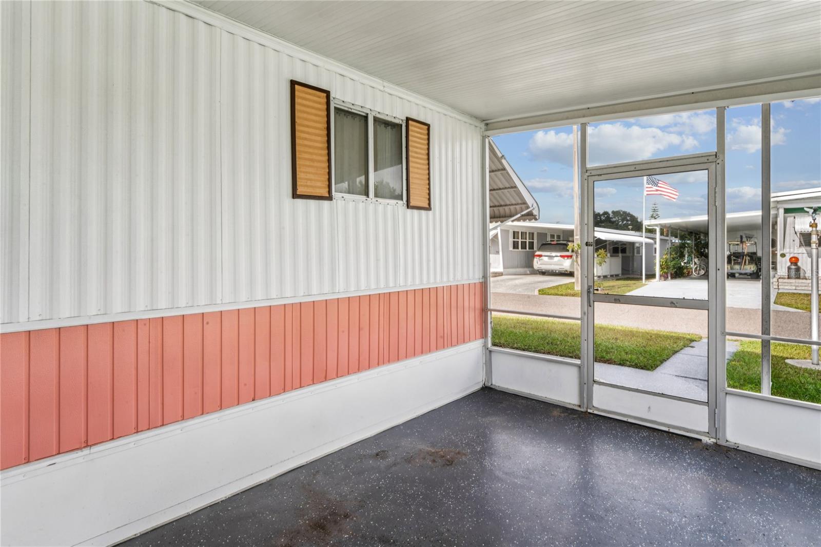 TB8454943 Property Photo