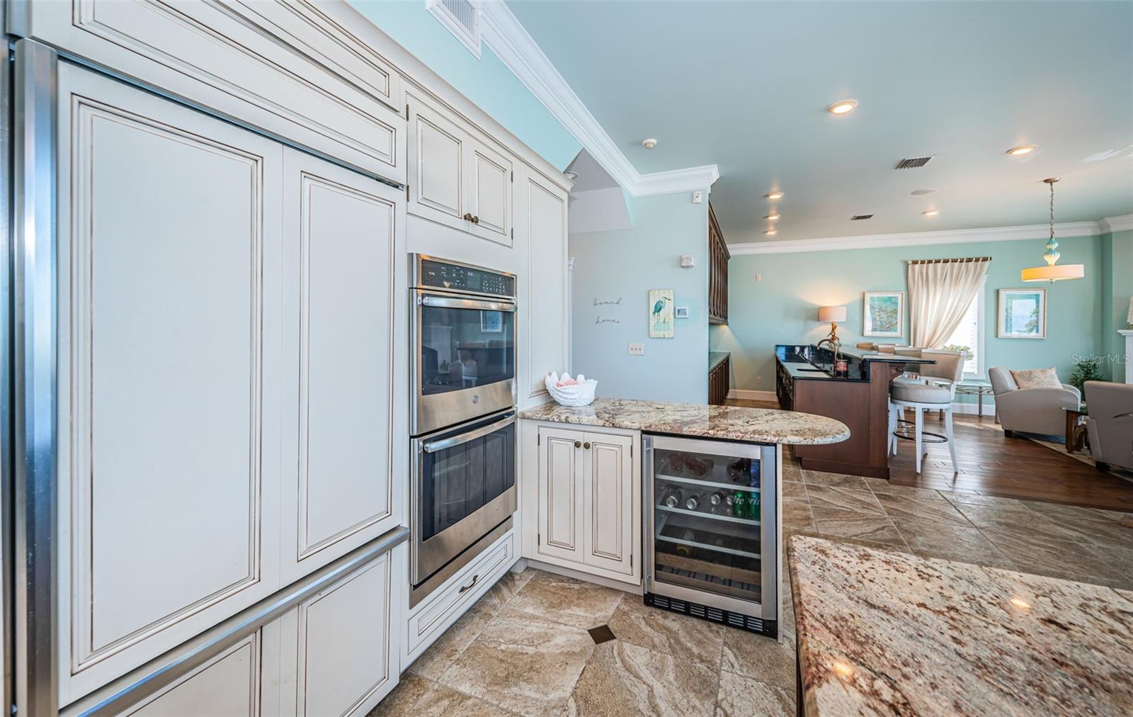 TB8454964 Property Photo