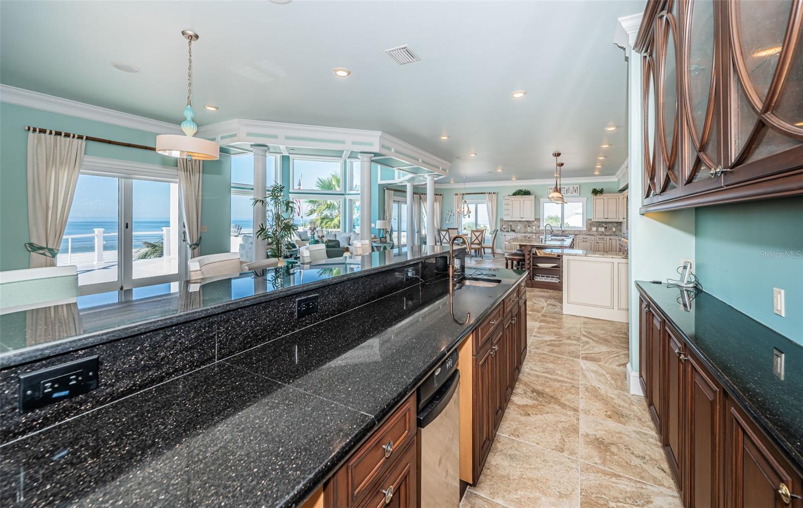 TB8454964 Property Photo