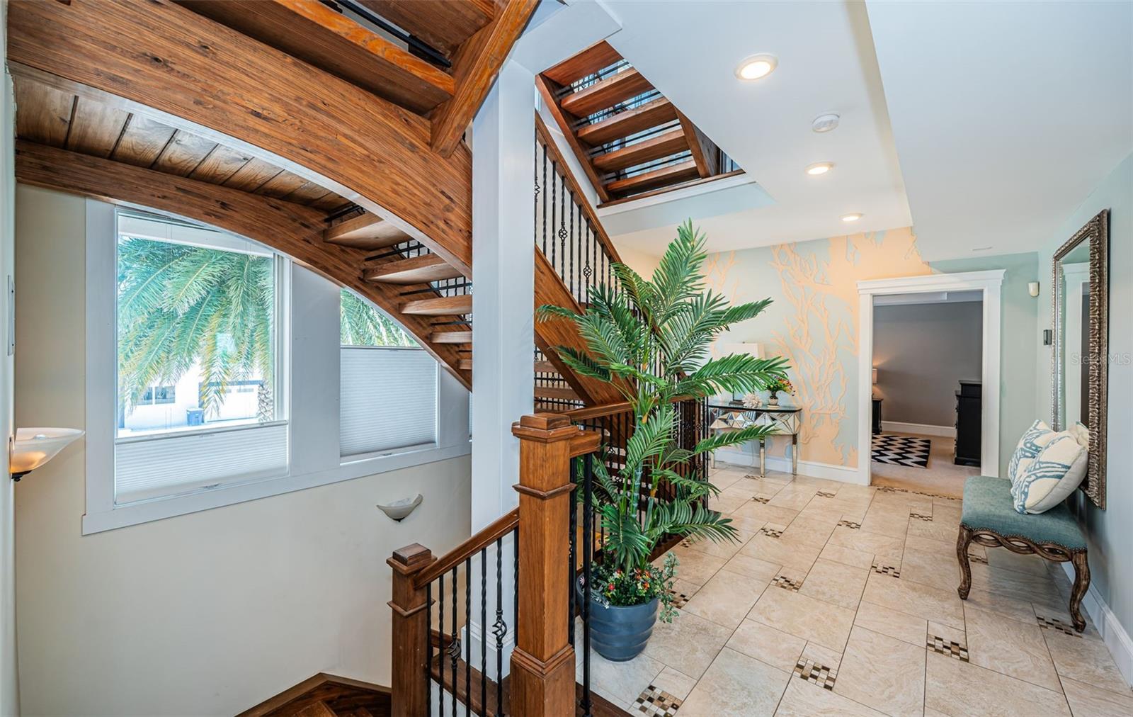 TB8454964 Property Photo