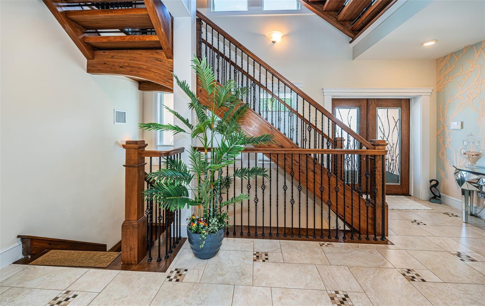 TB8454964 Property Photo