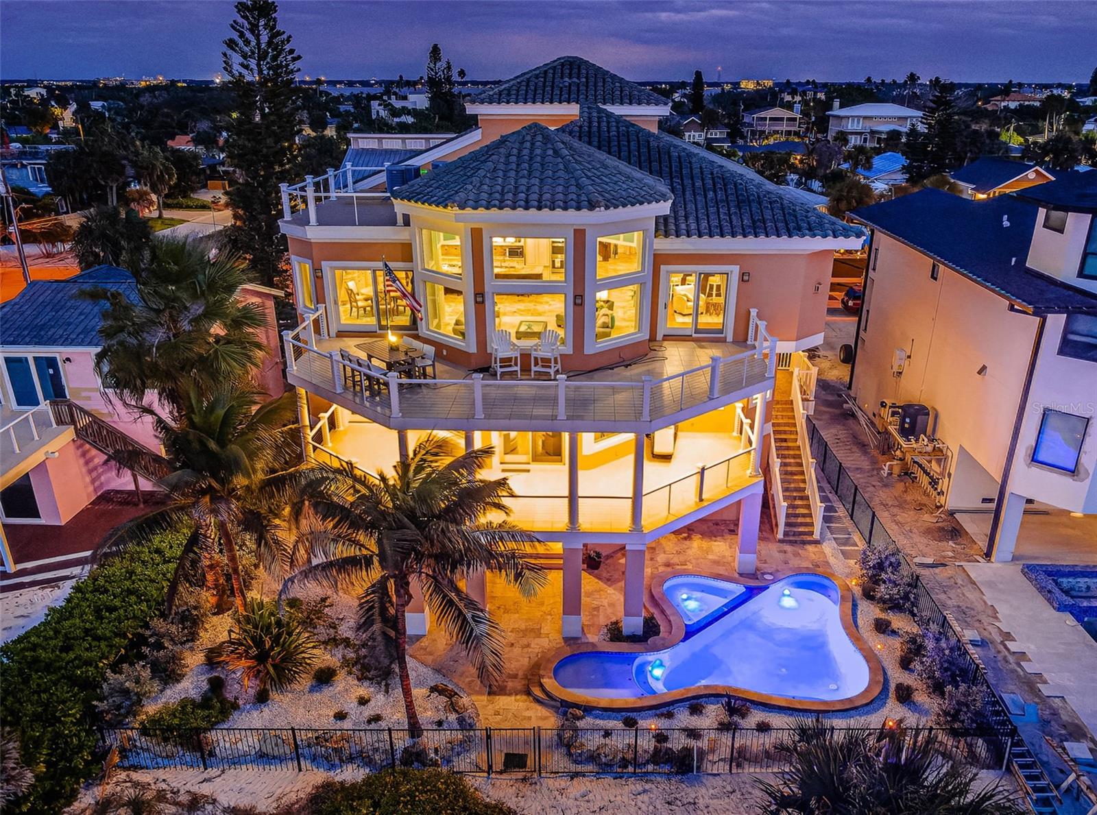 TB8454964 Property Photo