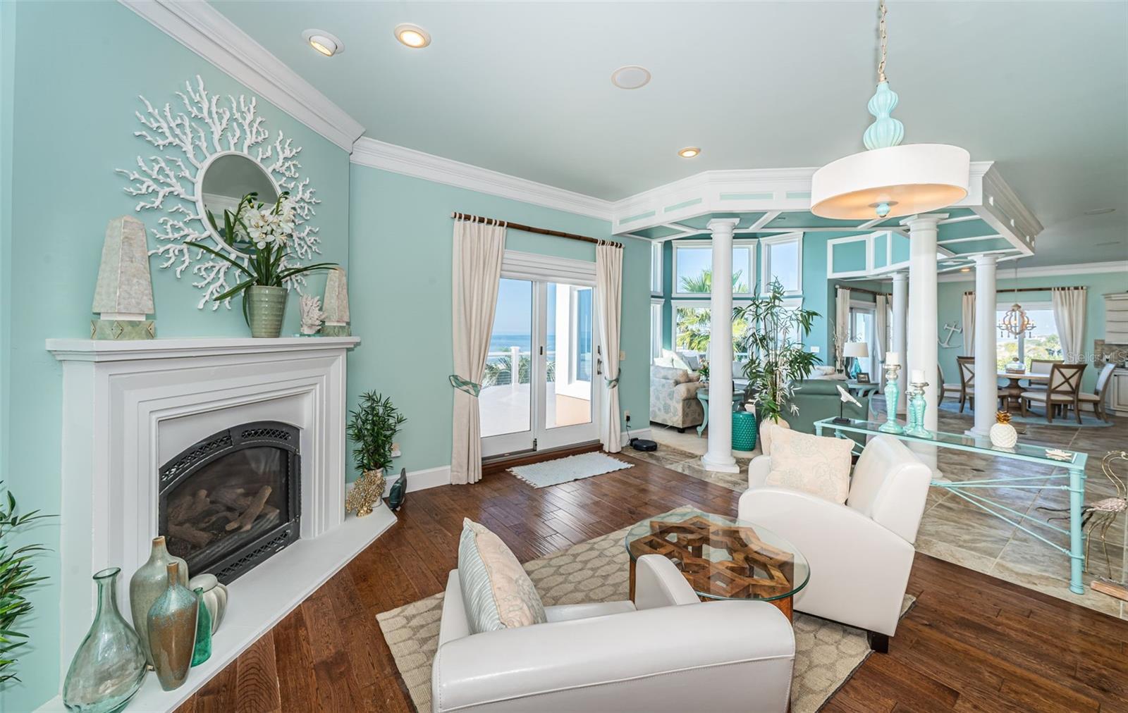 TB8454964 Property Photo