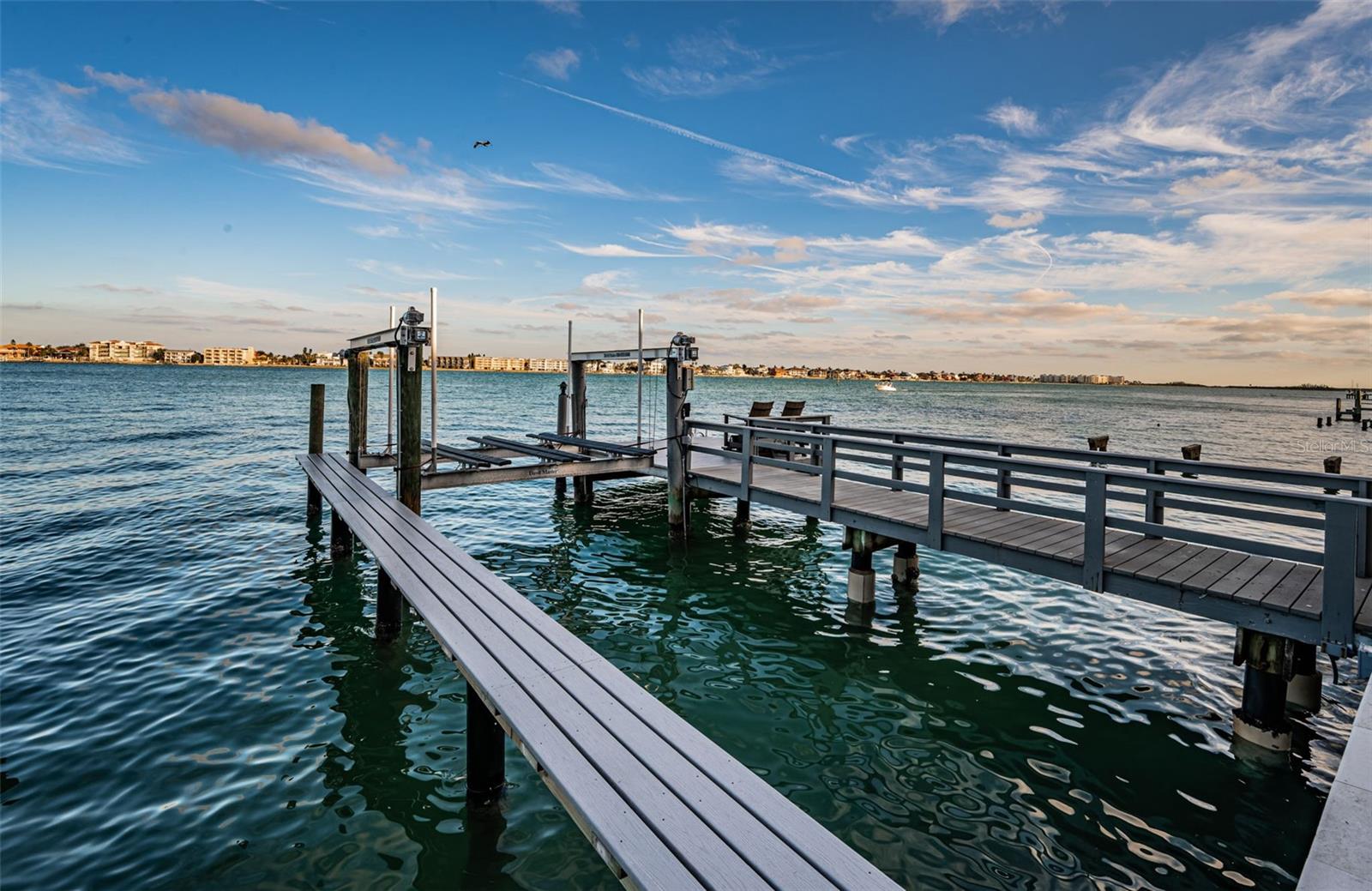 TB8454986 Property Photo