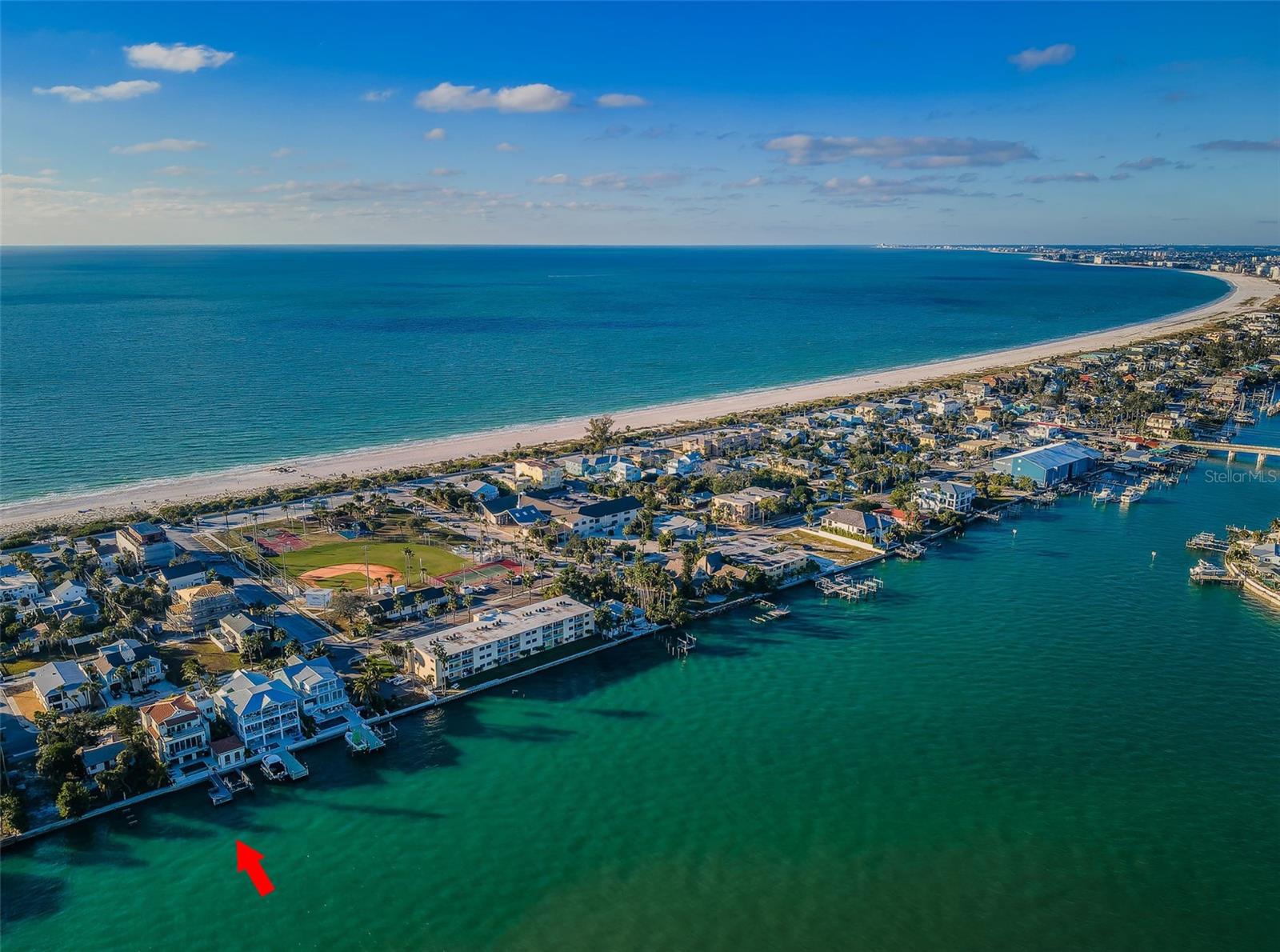 TB8454986 Property Photo