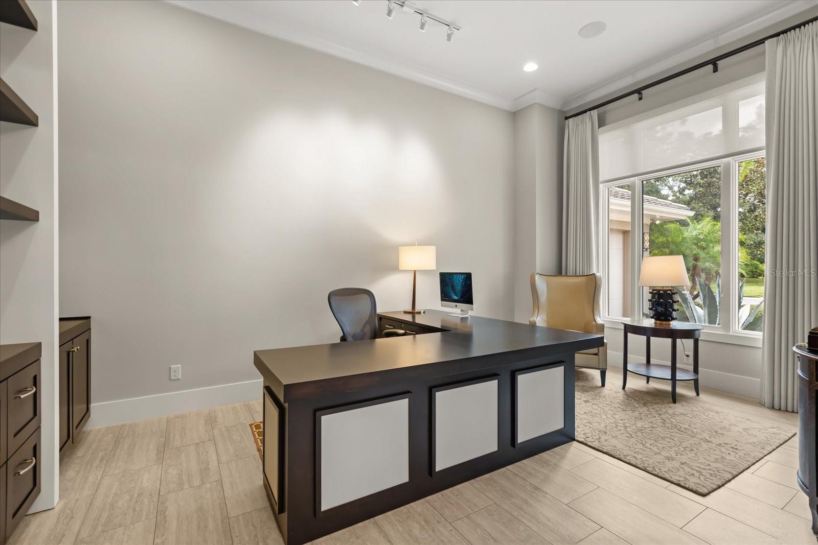 O6366161 Property Photo