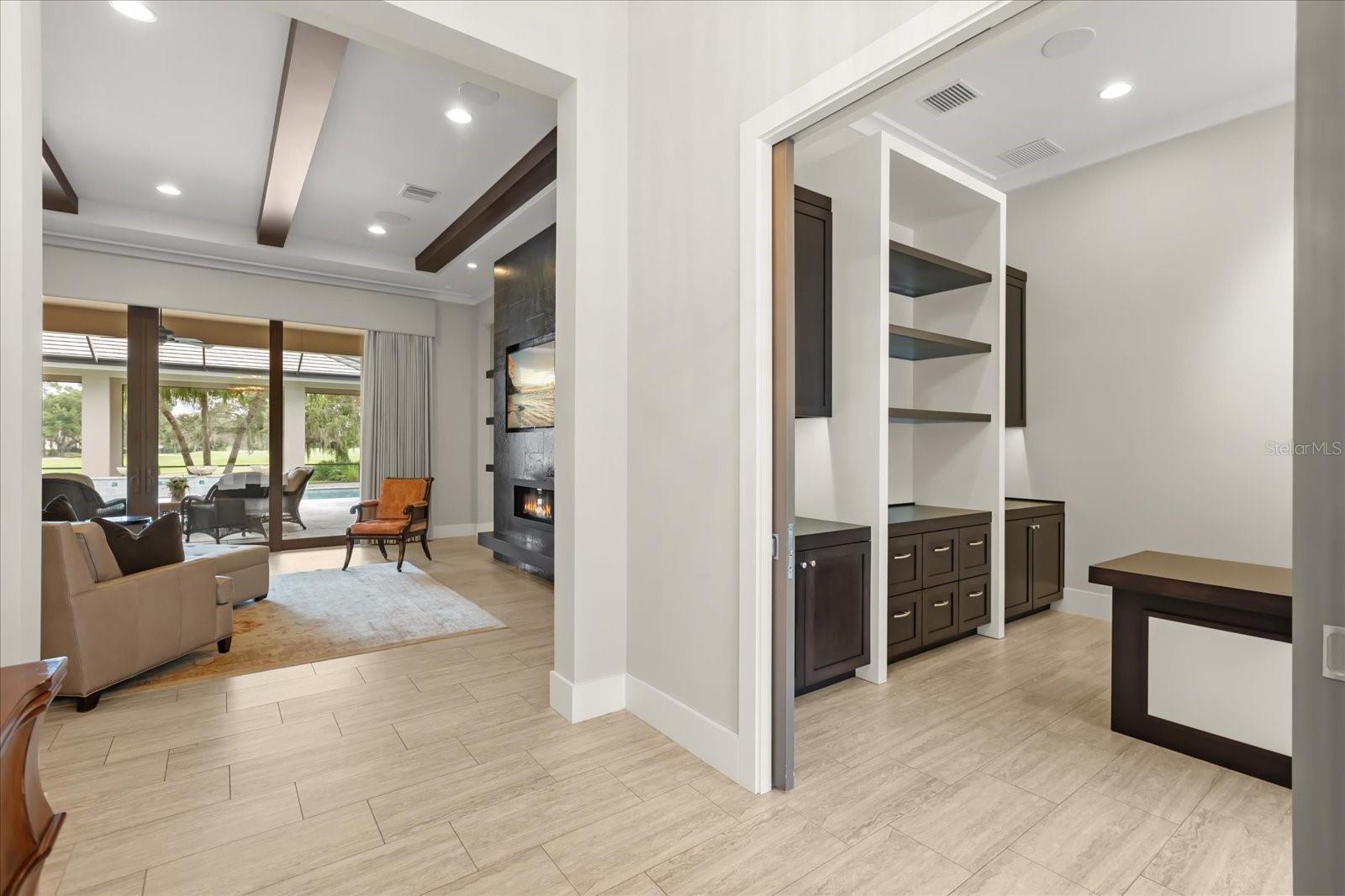 O6366161 Property Photo