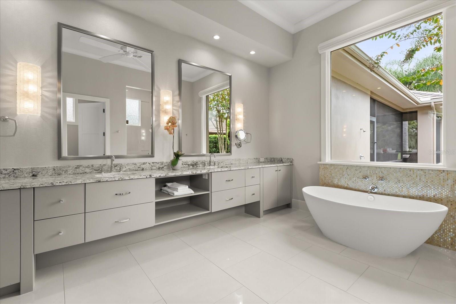 O6366161 Property Photo